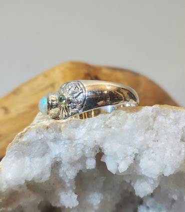 Bague argent style ancien pierres naturelles opale et tourmaline.