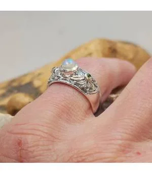 Bague argent style ancien pierres naturelles opale et tourmaline.