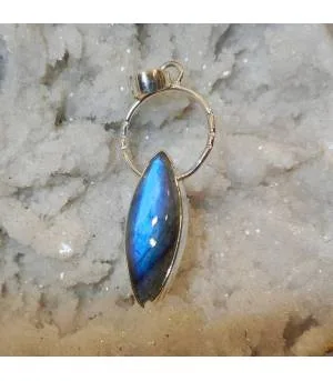 Pendentif Akashis – Argent 925 & Labradorite bleue