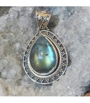 Pendentif Varsha-Ritu – Argent 925 & Labradorite