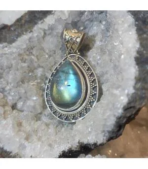 Pendentif Varsha-Ritu – Argent 925 & Labradorite