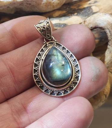 pendentif indien en argent et pierre naturelle de labradorite