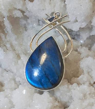 Pendentif blue galaxie en argent et labradorite