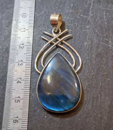 Pendentif blue galaxie en argent et labradorite