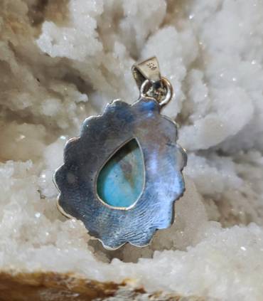 Pendentif ethnique en argent et pierre naturelle de LARIMAR