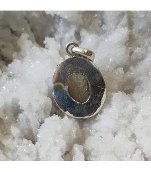 Pendentif ethnique chic en argent et quartz rutilé doré.