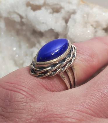 Bague ethnique en argent et pierre naturelle de lapis lazuli