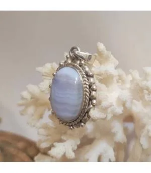 pendentif ethnique en argent et pierre naturelle agate blue lace.