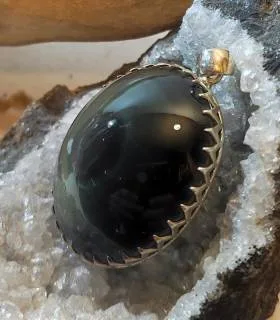 Pendentif argent bijoux ethnique en obsidienne "oeil céleste".