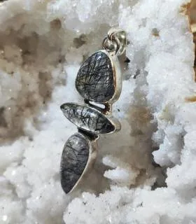 Pendentif argent triptik quartz rutilé tourmaline.