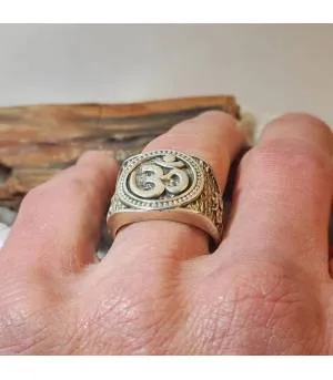 Bague "AUM" chevalière argent