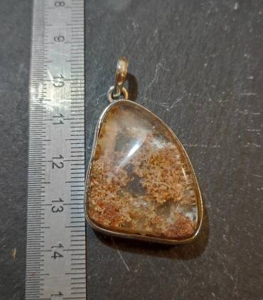 pendentif argent et pierre naturelle de quartz lodolite