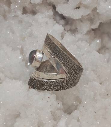 bague en argent et pierre naturelle de tourmaline melon d'eau