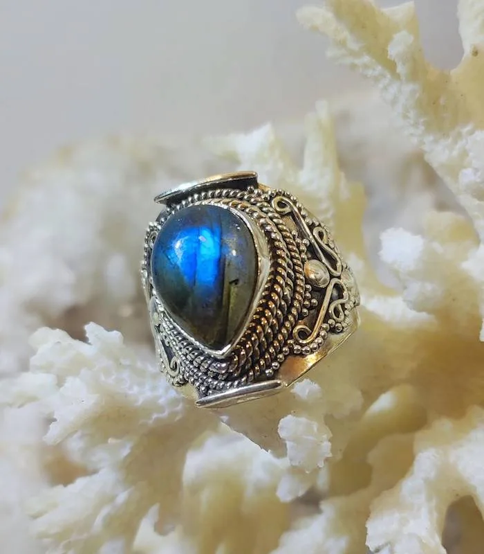 Bague Pravaal-Maya – Argent 925 & Labradorite