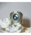 Bague Neelanjana – Argent 925 martelé & Labradorite bleue