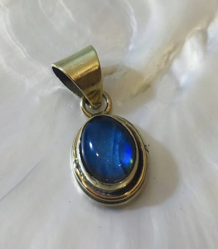 Pendentif labradorite bleue laiton