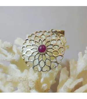 Pendentif argent fleur de vie rubis