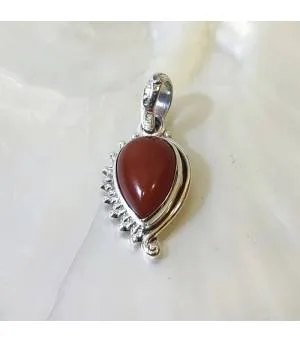 Pendentif artisanal ethnique argent cornaline naturelle