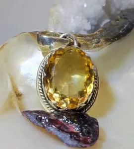 Pendentif argent citrine naturelle facettée