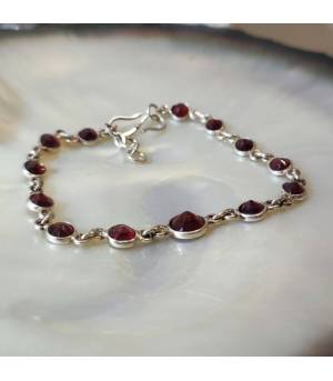 Bracelet artisanal indien en argent et grenat