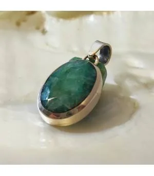 Pendentif artisanal argent et émeraude naturelle