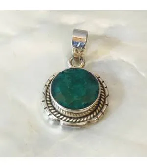 Pendentif ethnique artisanal indien pierre d'émeraude