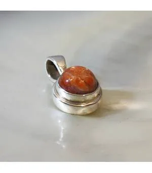 Pendentif Sûria argent et pierre du soleil