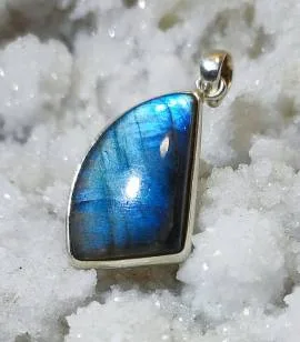 Pendentif arborescence argent labradorite bleue