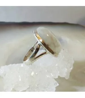 Bague argent bijou épuré pierre de lune