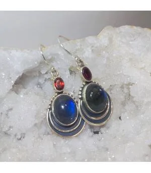Boucles d'oreilles argent grenat et labradorite