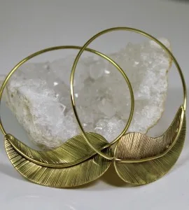 boucles d'oreilles ethniques laiton créoles plume shantilight