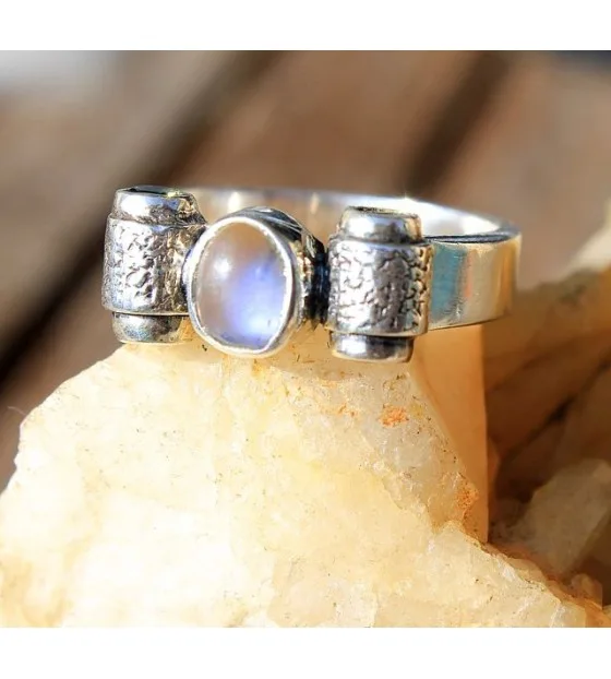 bague ethnique bijoux argent pierre de lune Shantilight bague ethnique bijoux argent pierre de lune Shantilight