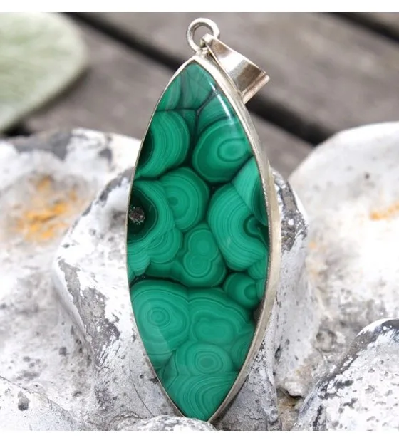 Bijoux indiens pendentif argent pierre malachite shantilight Bijoux indiens pendentif argent pierre malachite shantilight