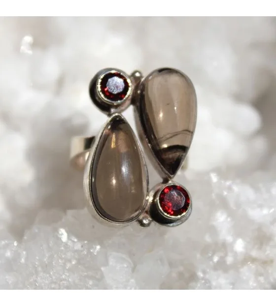 Bague ethnique argent grenat quartz fumé shantilight Bague ethnique argent grenat quartz fumé shantilight