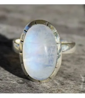 Bague Chandra Devi – Argent 925 & Pierre de lune