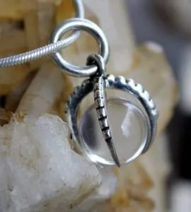 Pendentif "cristal ball" argent pierre cristal