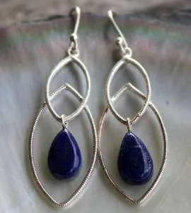 Boucles d’oreilles Sarasvatī – Argent 925 & Lapis Lazuli