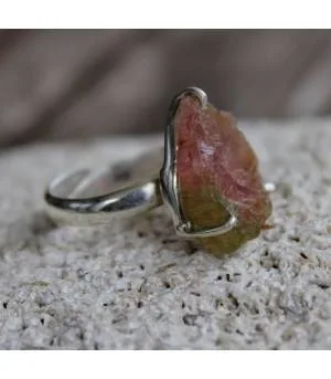 bague argent bijoux ethnique pierre brute tourmaline
