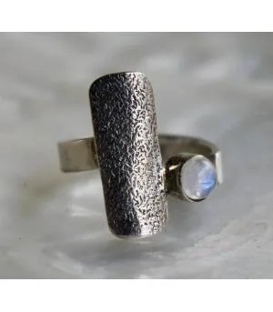 Bague Indumati – Argent 925 réticulé & Pierre de Lune