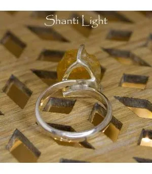 Bague ethnique en argent sertissage griffe citrine brute Shantilight