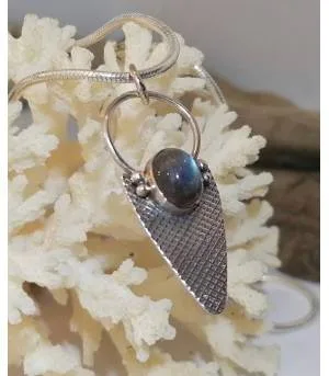 Pendentif Parjanya – Argent 925 & Labradorite