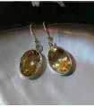 Boucles d'oreilles chic en argent et pierres naturelles de citrine