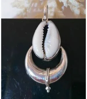 pendentif argent bijou ethnique tribal coquillage cabri Shantilight
