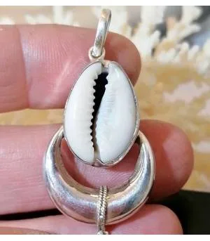 pendentif argent bijou ethnique tribal coquillage cabri Shantilight