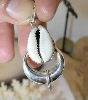 pendentif argent bijou ethnique tribal coquillage cabri Shantilight
