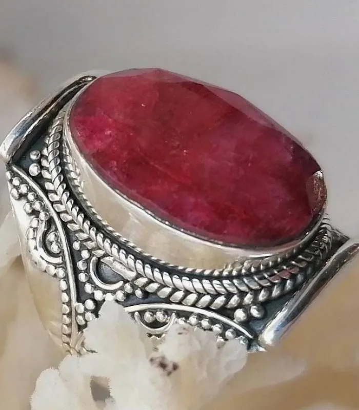 Bague ethnique bijou argent pierre naturelle racine de rubis