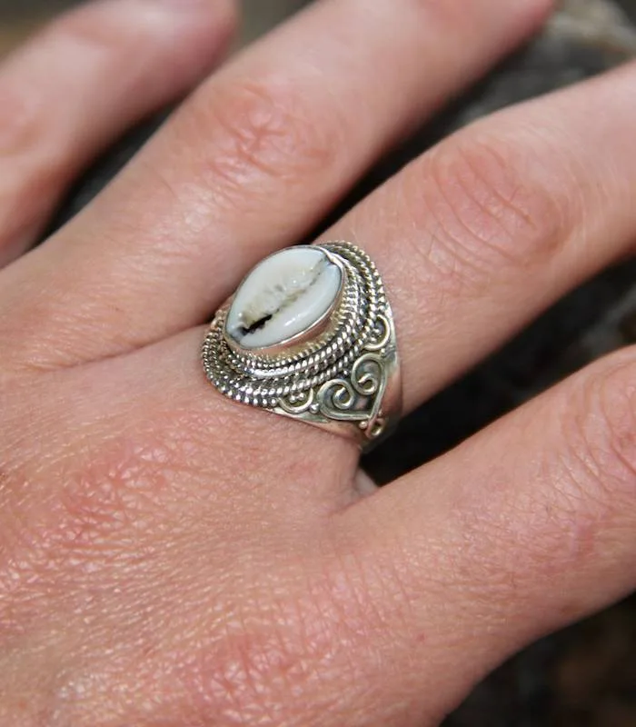 Bague ethnique bijoux argent coquillage cabri Shantilight
