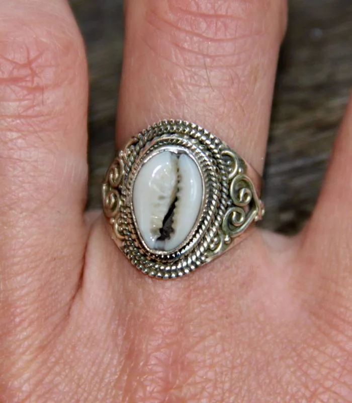 Bague ethnique bijoux argent coquillage cabri Shantilight