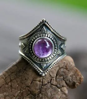 Bague ethnique bijoux argent oxydé tribal Améthyste Shantilight