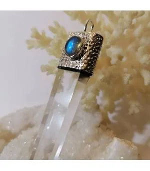 Pendentif Nila Darpana – Argent 925 martelé & Labradorite bleue